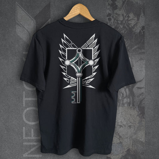 T-shirt ATTACK ON TITAN - BASEMENT KEY