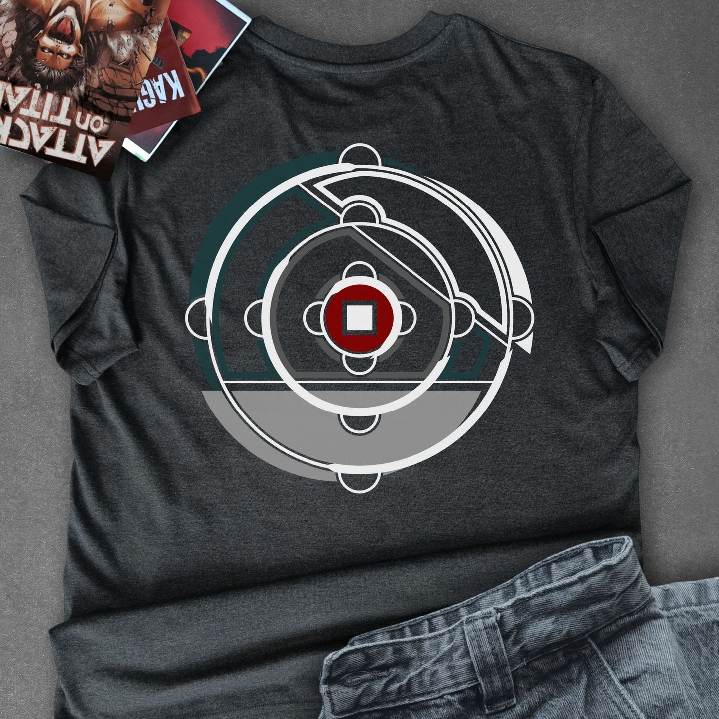 T-shirt ATTACK ON TITAN - MAP OF THE WALLS