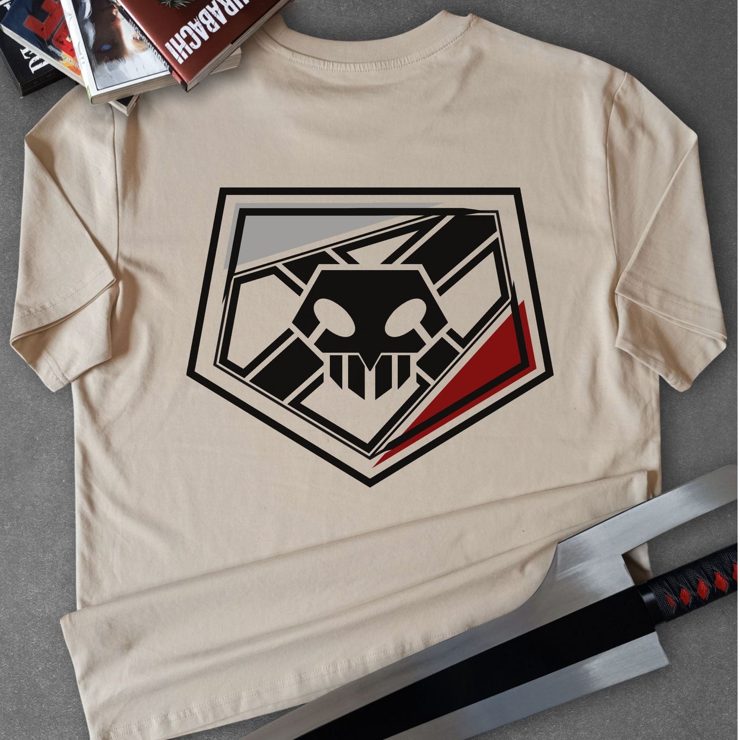 T-shirt BLEACH - ICHIGO BADGE