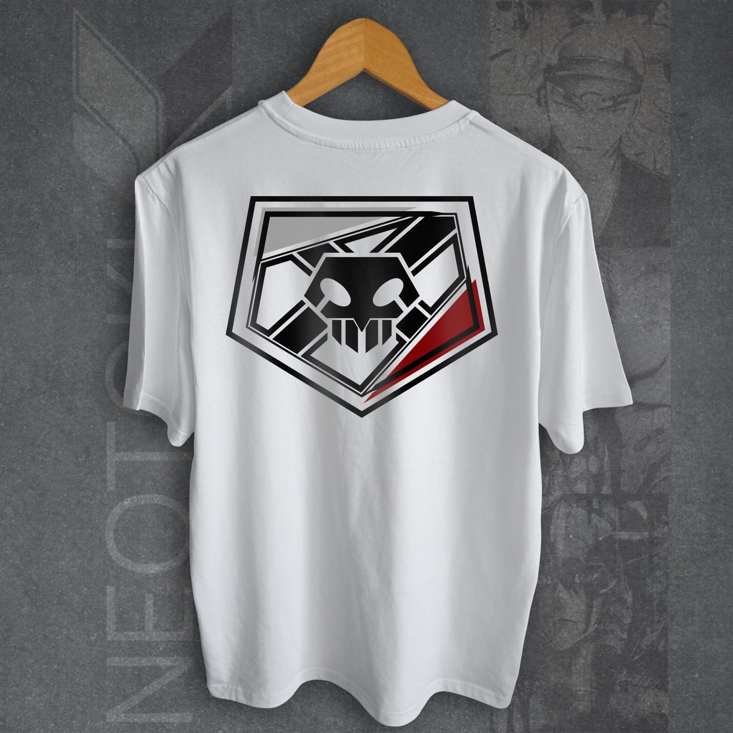 T-shirt BLEACH - ICHIGO BADGE